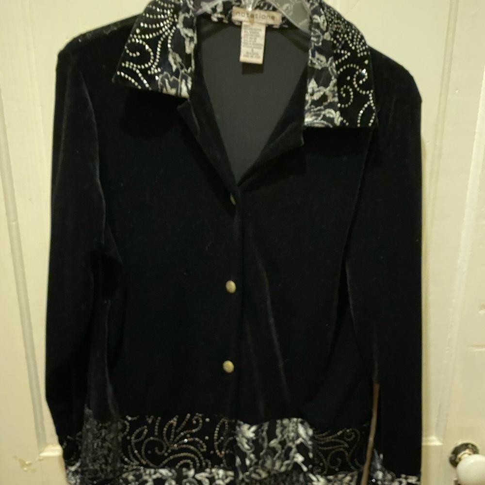 Velvet look polyester top by Notations